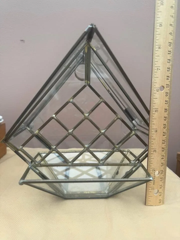 Unique Glass Window Mount Bird Feeder / Terrarium image indicator(4)