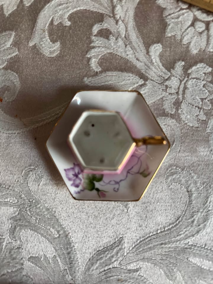 Vintage Miniature Teacup and Saucer - photo 4