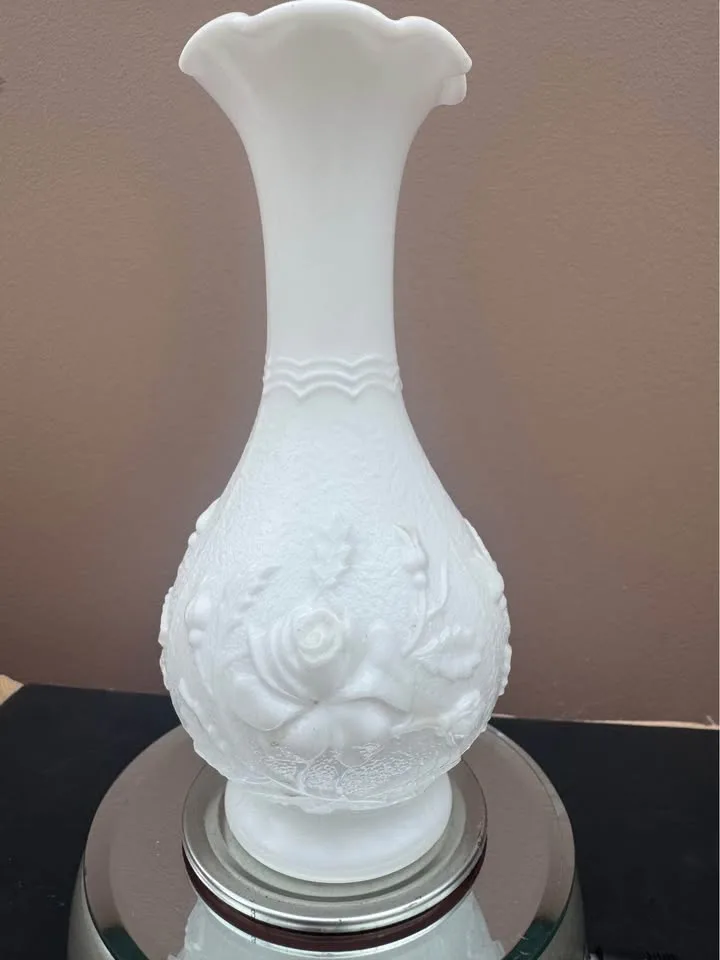 Vintage Imperial Glass Milk Glass Bud Vase image indicator(4)