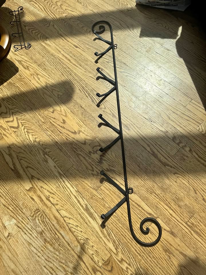 Hand Made Wrought Iron Plate Display