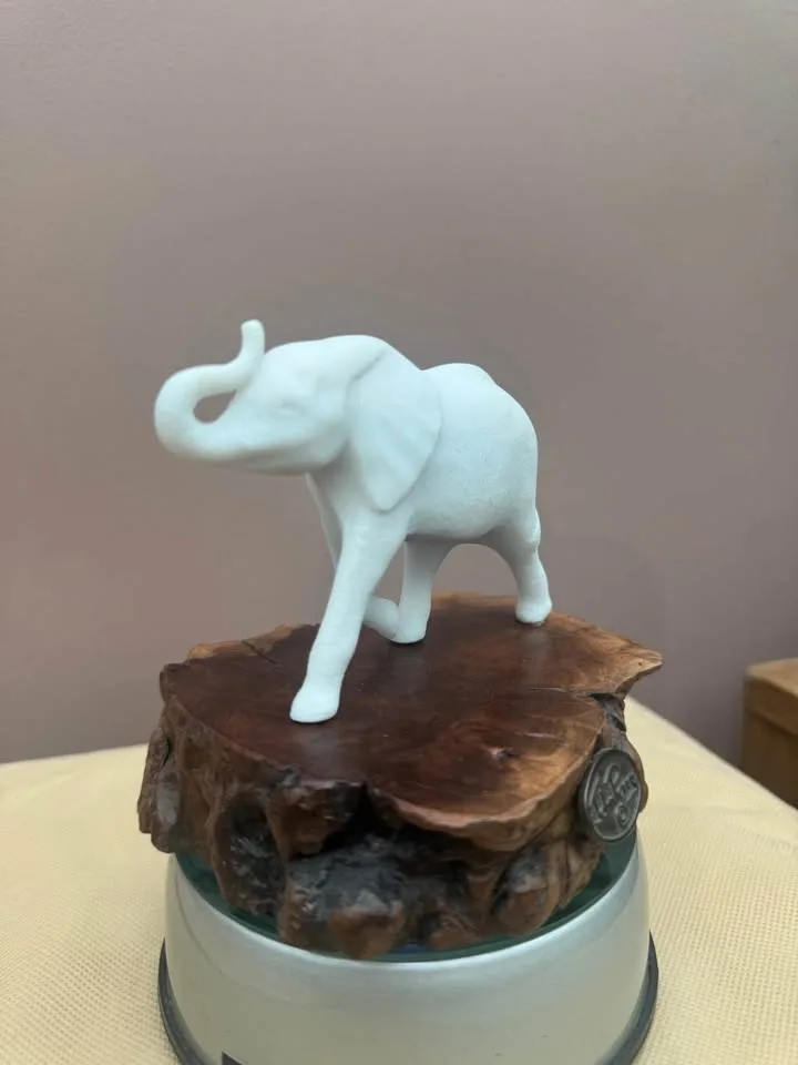 Fabulous Elephant Sculpture image indicator(5)