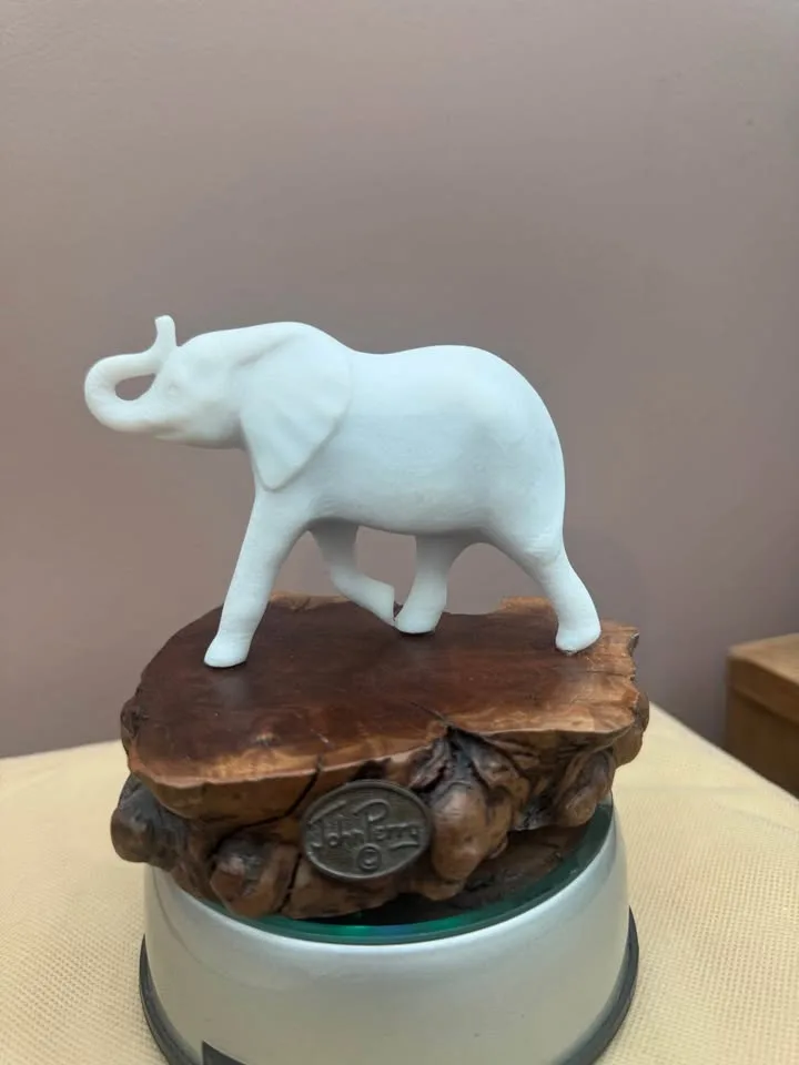 Fabulous Elephant Sculpture image indicator(6)