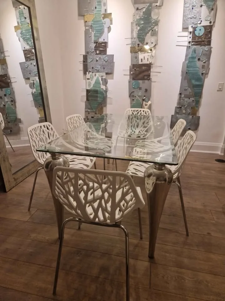 Tempered Glass Dining Table with 6 Chairs image indicator(2)