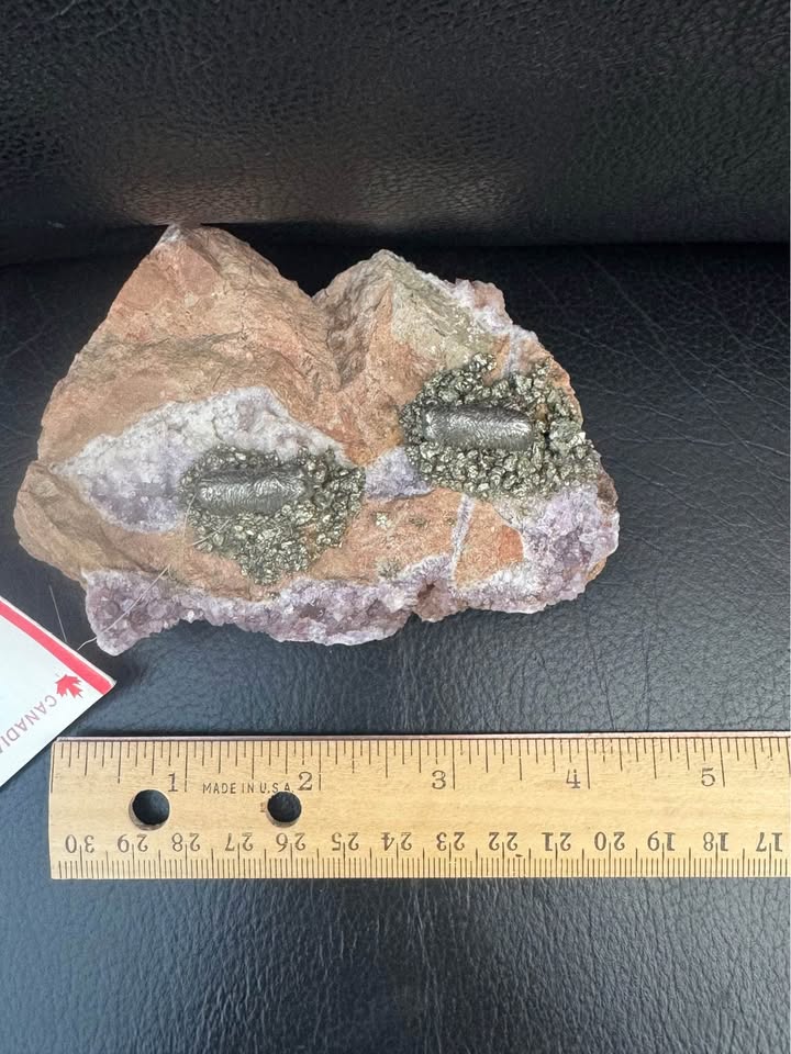 Canadian Vintage Amethyst Rock Art - photo 5