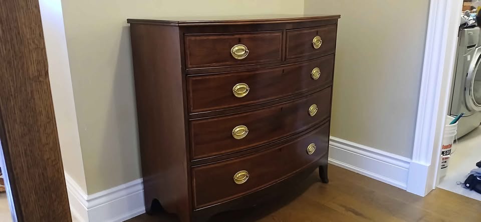 ANTIQUE DRESSER CIRCA 1930 - photo 2