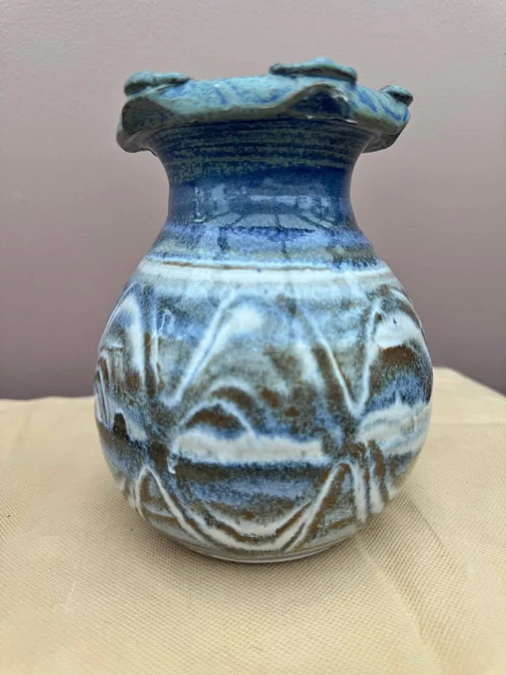 Vintage Studio Pottery Vase thumbnail