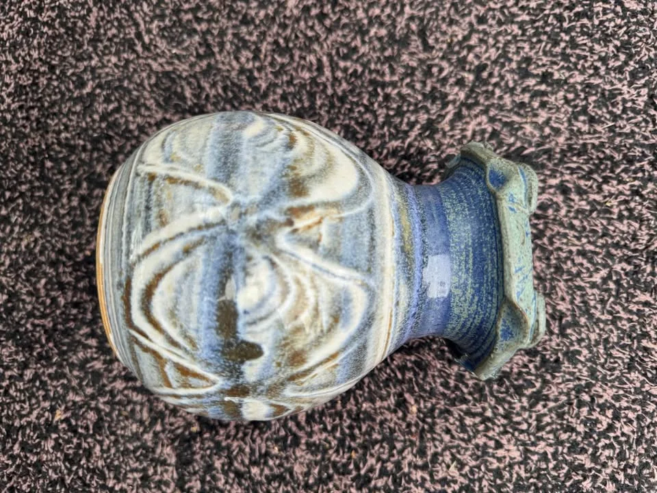 Vintage Studio Pottery Vase image indicator(2)