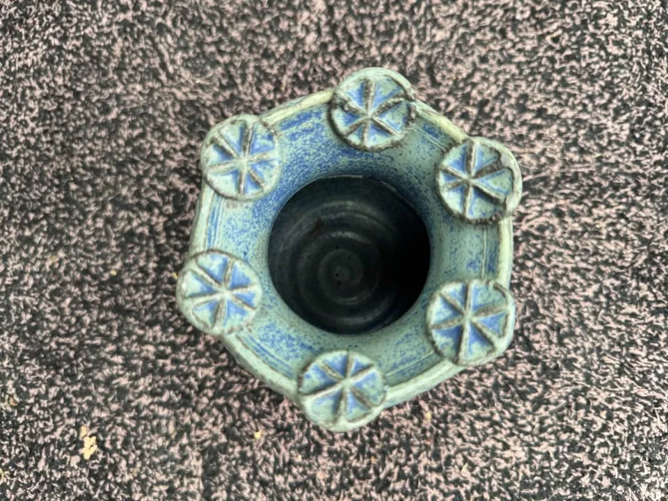 Vintage Studio Pottery Vase image indicator(3)