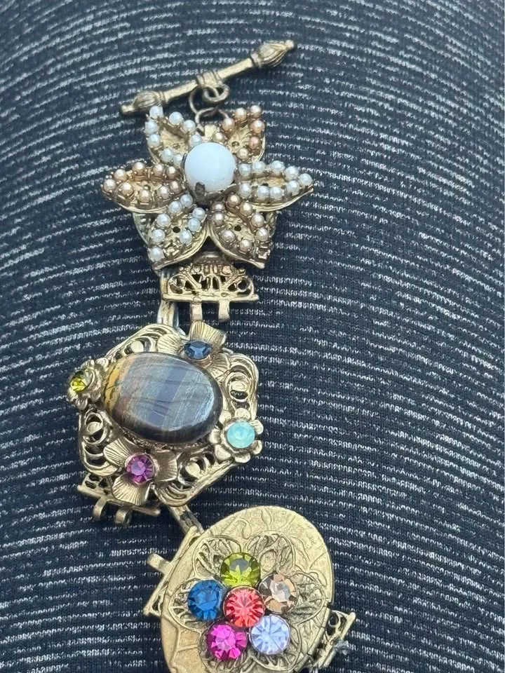 Stunning OOAK Vintage Handcrafted Bracelet image indicator(2)