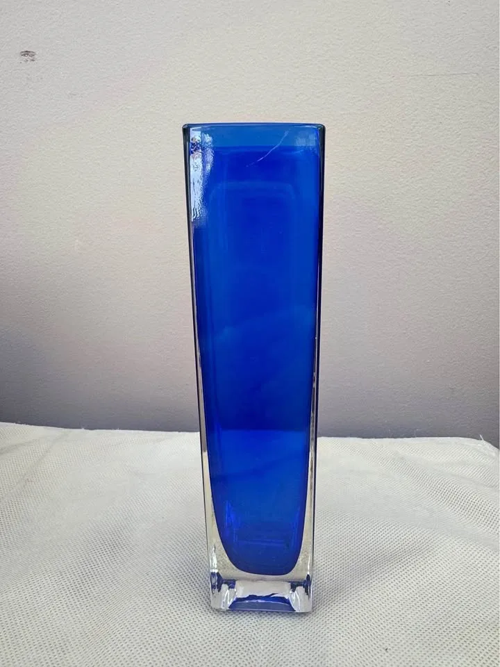 Tall Beautiful Cobalt Blue Glass Bud Vase thumbnail