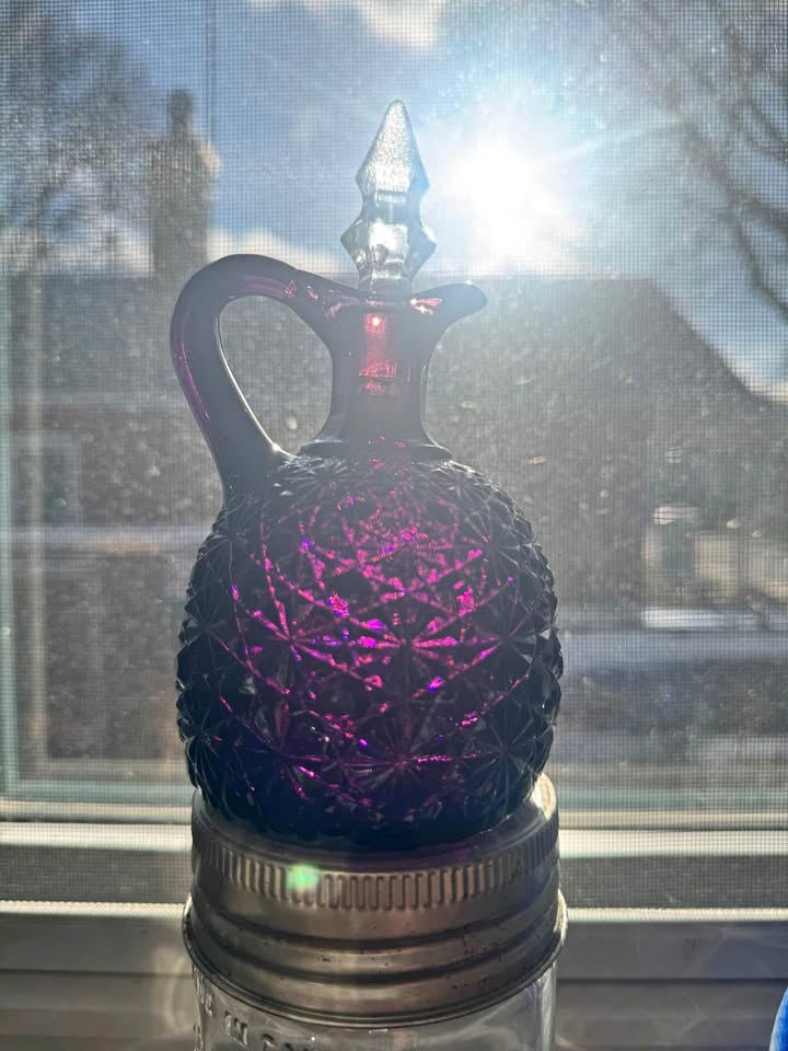 Amethyst Glass Cruet Fenton L.G.Wright Daisy Button