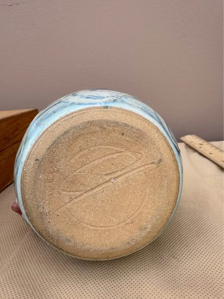 Stunning Pottery Oil Lamp image indicator(6)