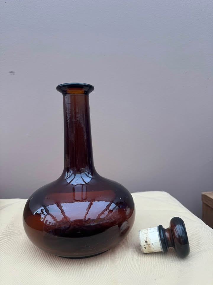 Vintage Decanter - photo 3