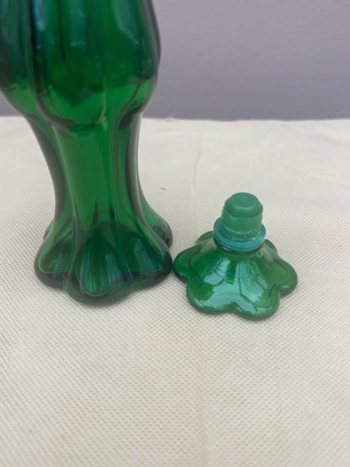 Beautiful Emerald Green Collectable Perfume Bottle - photo 5