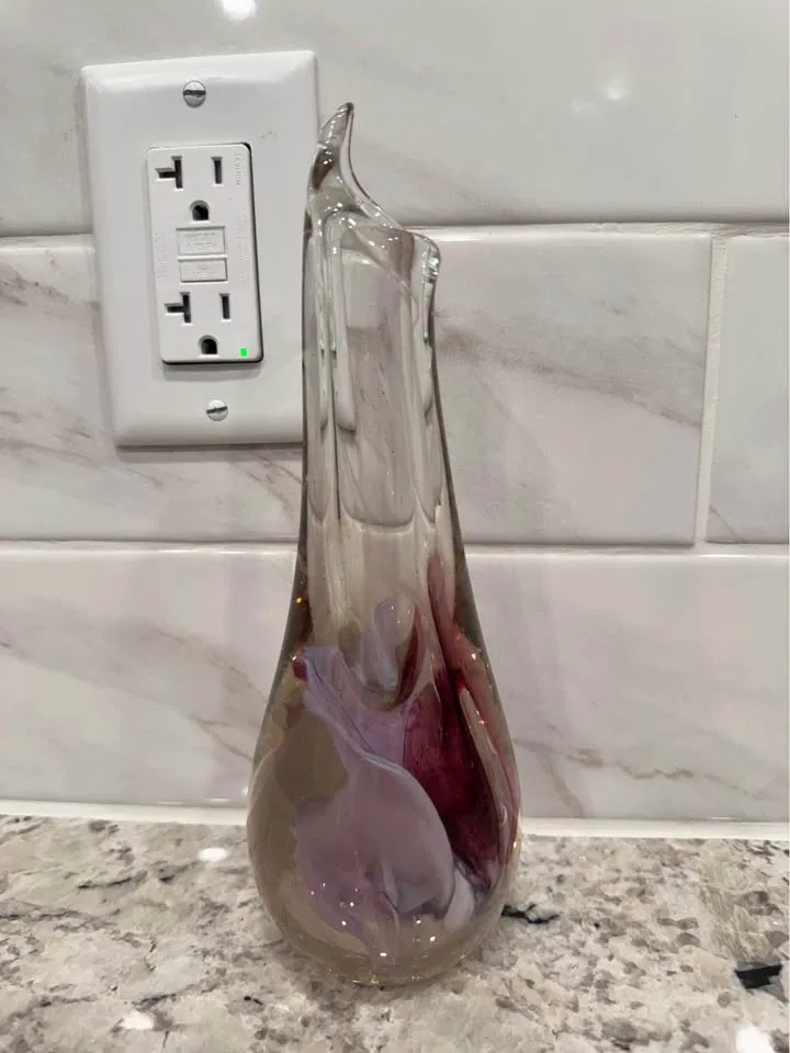 Stunning Art Glass Bud Vase image indicator(2)