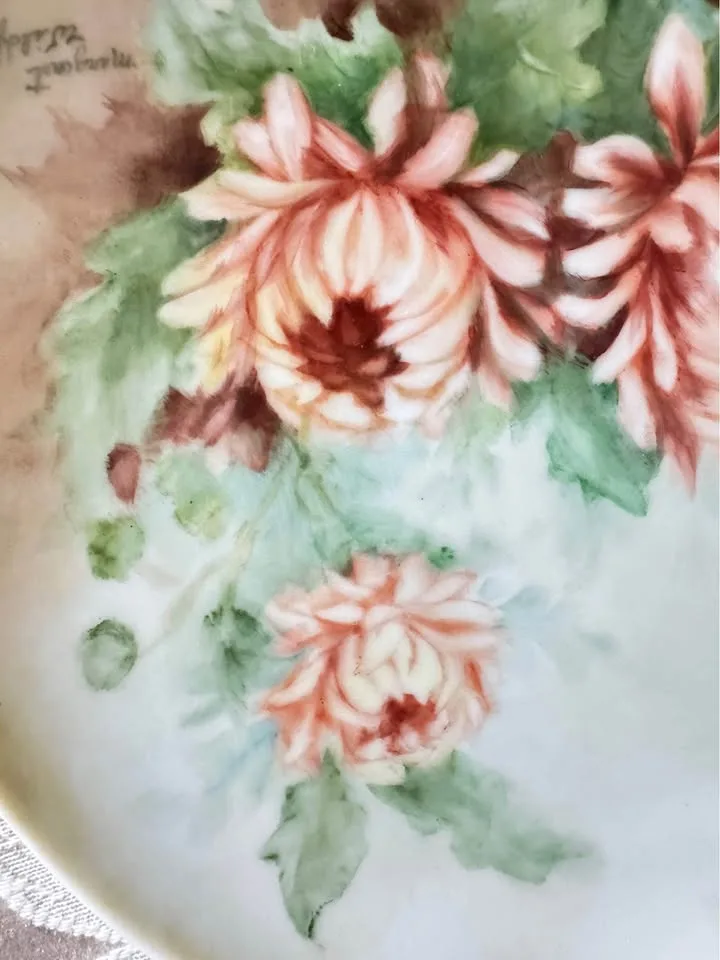 Beautiful Vintage Hand Painted Porcelain Plate image indicator(6)