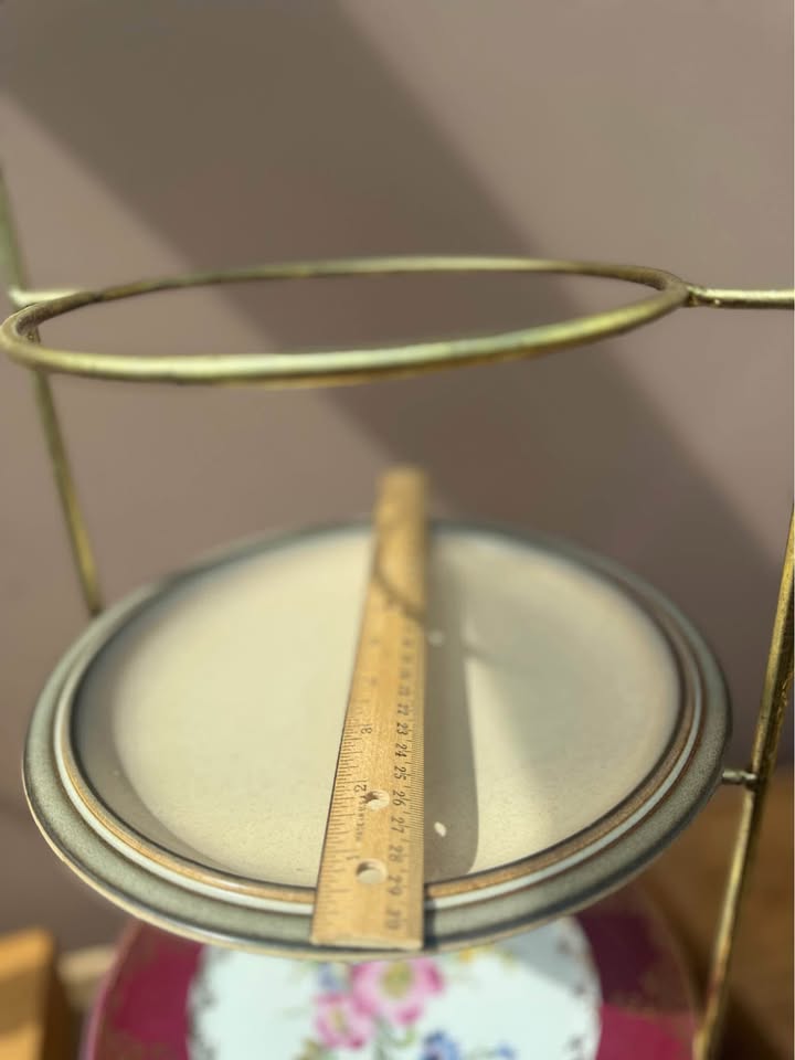 Beautiful Plate Stand - photo 5