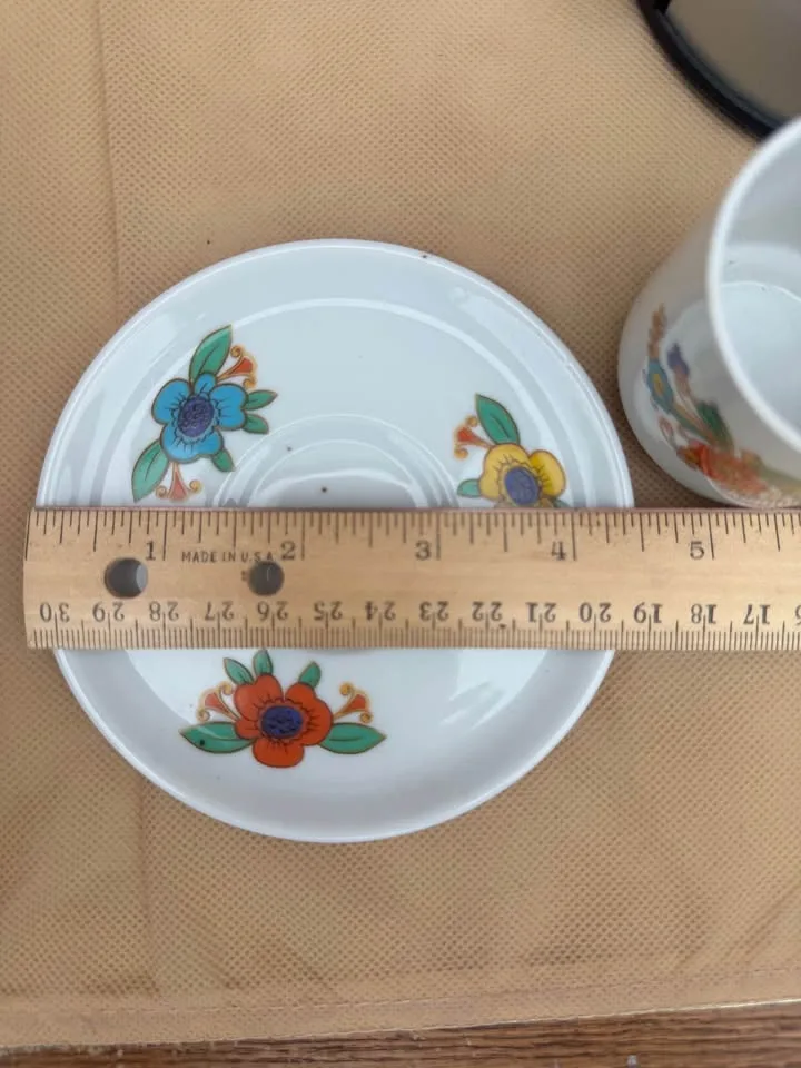 Vintage 1950’s Espresso Cups and Saucers - Set of 2 image indicator(7)