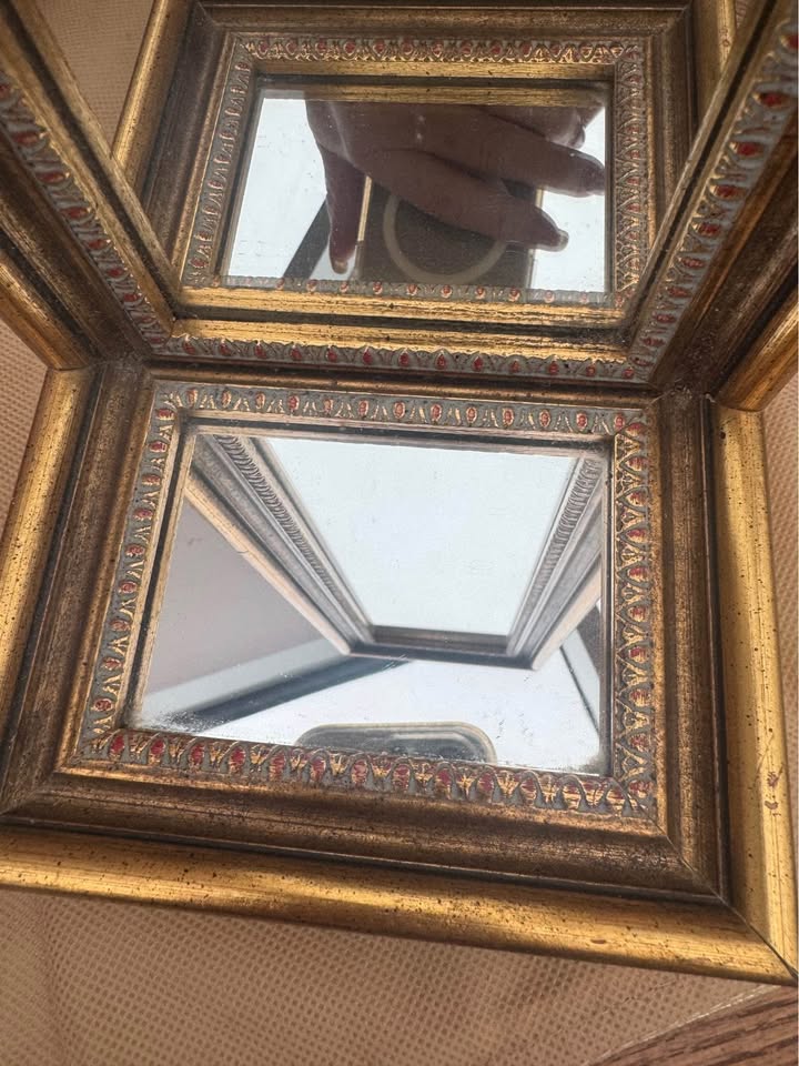Stunning Framed Hall Mirror with Shelf - photo 4