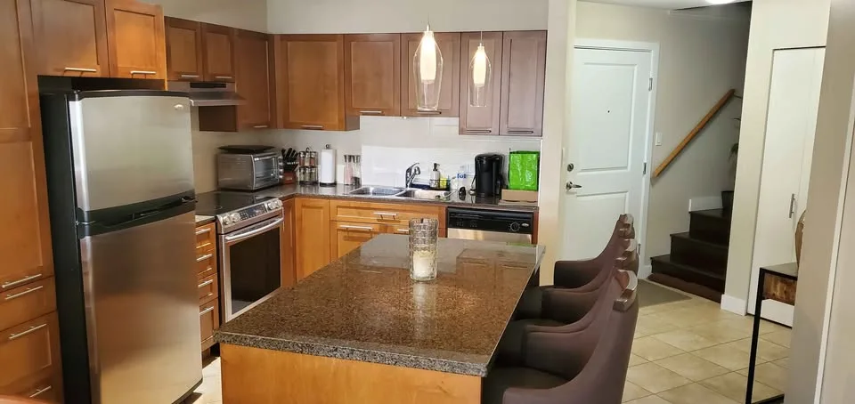 2 Beds 2 Baths - Condo w/ Rooftop Deck image indicator(3)