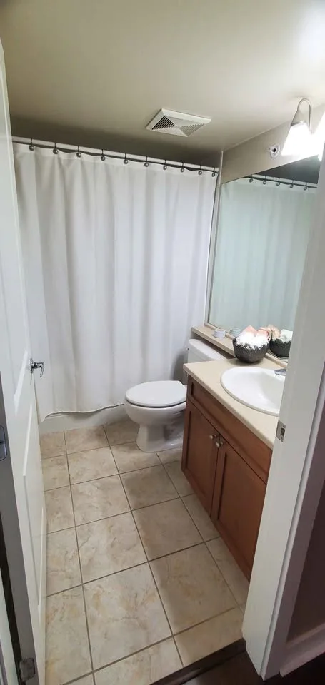 2 Beds 2 Baths - Condo w/ Rooftop Deck image indicator(4)