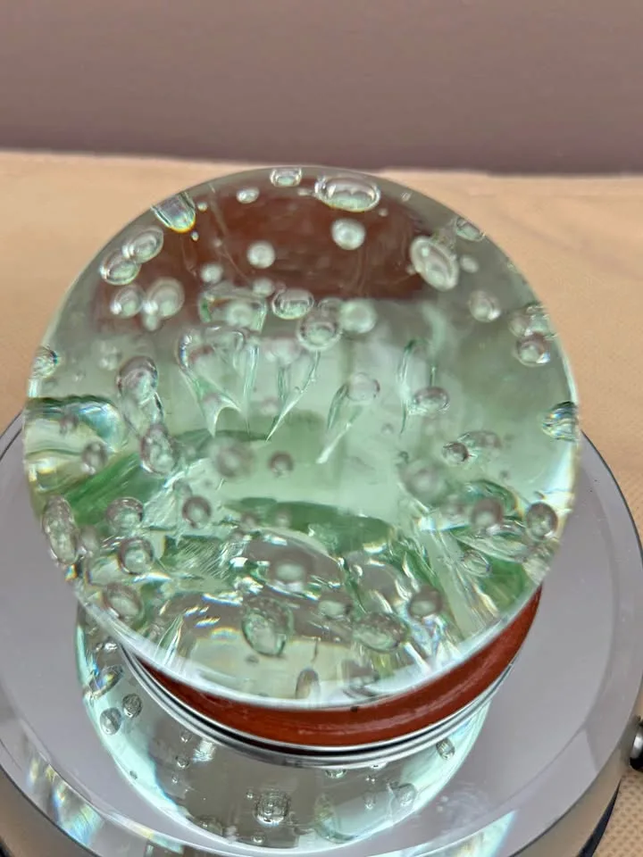 Beautiful Clear Glass Paperweight thumbnail