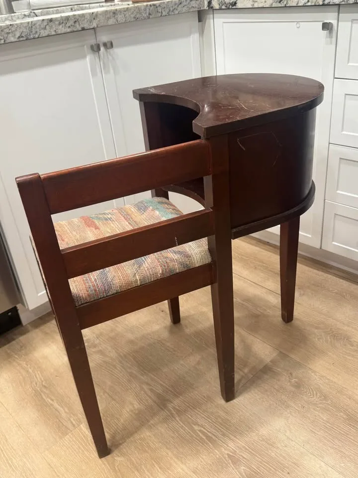 Solid Wood Retro Gossip Bench/Telephone Table image indicator(2)