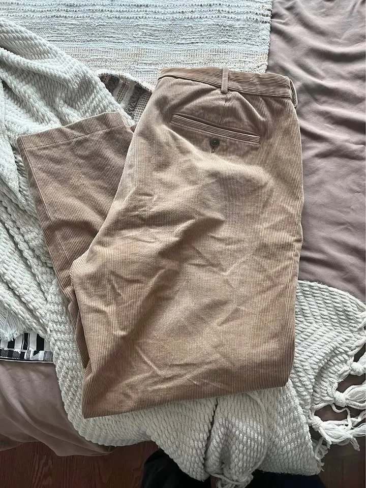 Uniqlo Men’s Smart Ankle Corduroy Pants size XL thumbnail