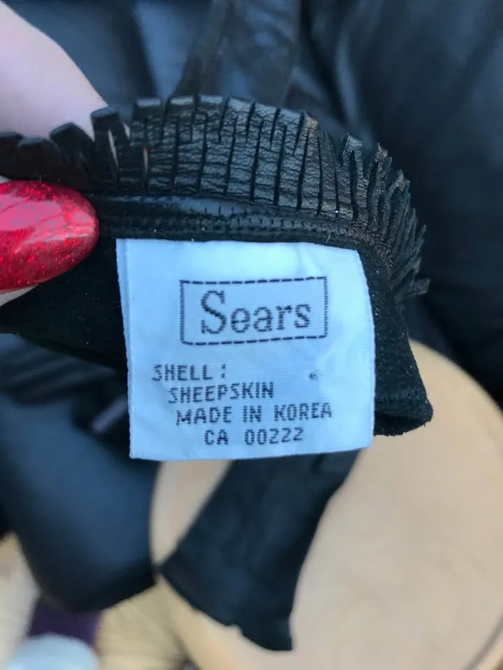 Black Leather Ladies Gloves image indicator(3)