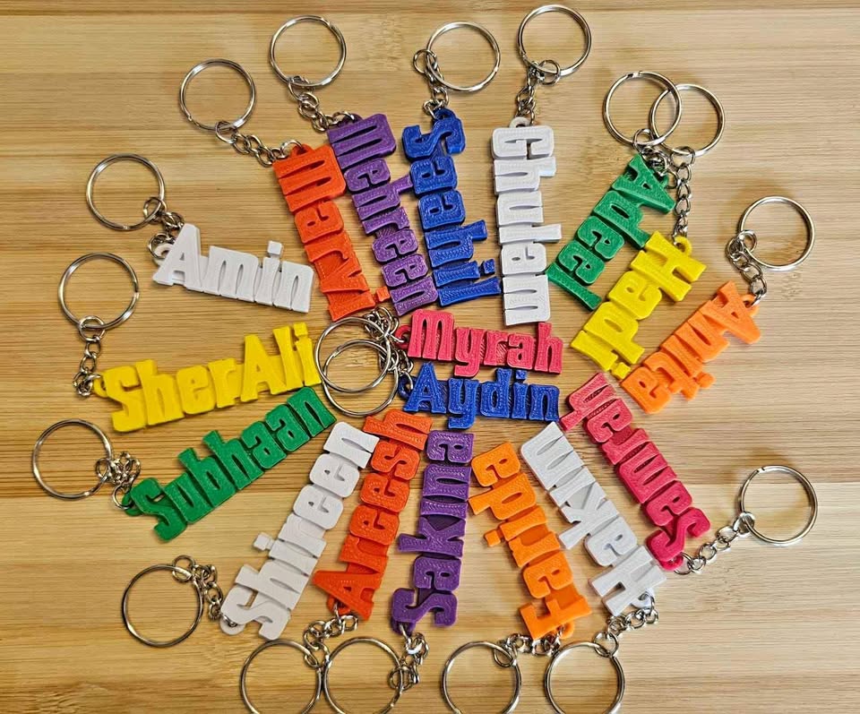 Personalized keychain / Key Ring / Water BottleTag