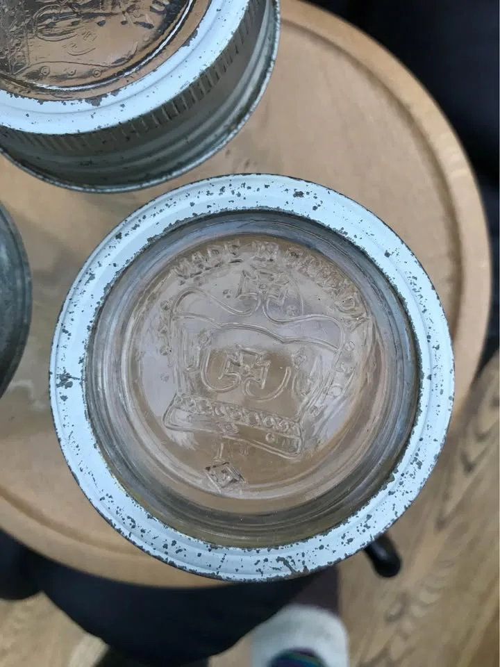 Vintage Mason Jars image indicator(2)