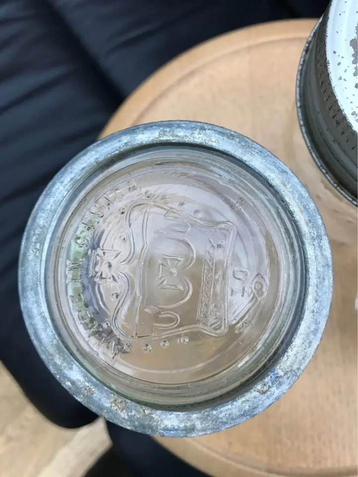 Vintage Mason Jars image indicator(3)