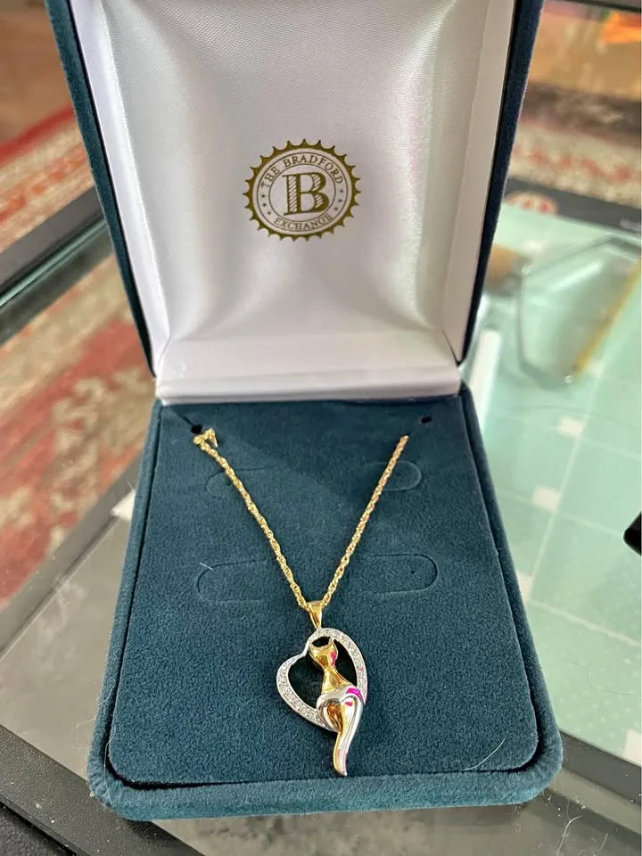 Cat Necklace plated in sterling silver and 18K-gold thumbnail