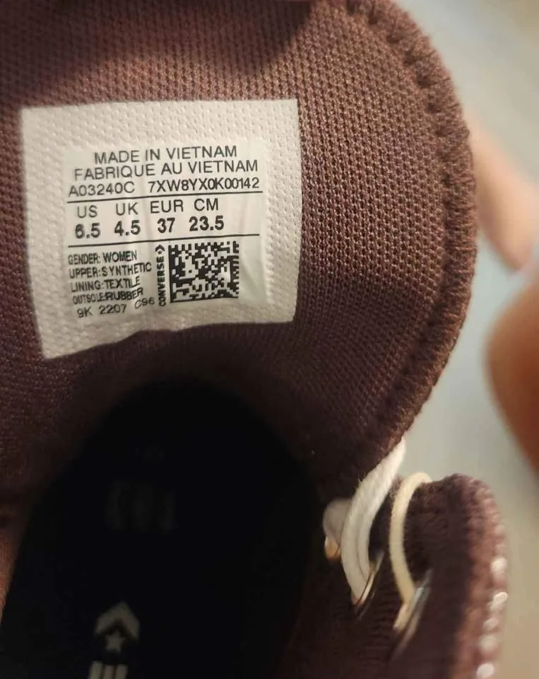 Converse Womens's Chuck Taylor all Star Hi Lift Platorm image indicator(4)