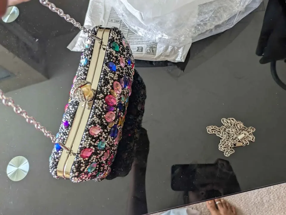 Brand new rhinestone embellished evening clutch image indicator(6)
