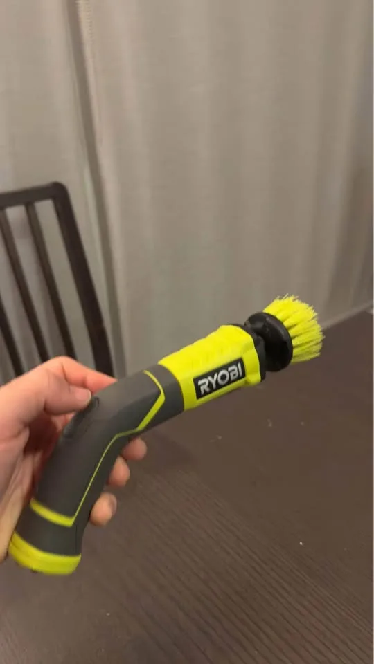 RYOBI 4V Cordless Compact Scrubber image indicator(4)