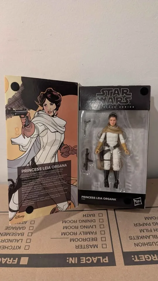 Hasbro Star Wars Black Series Princess Leia 6" Figure image indicator(2)