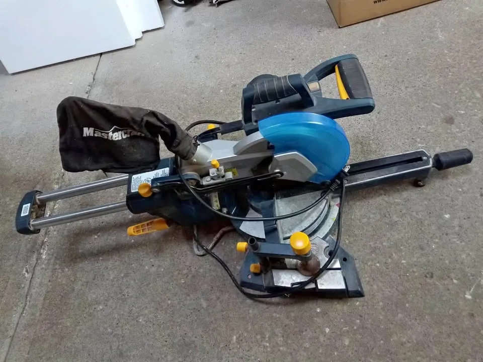 Mastercraft Sliding Compound Mitre Saw thumbnail
