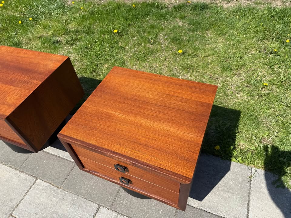 Mcm teak Nightstand refinished - photo 3