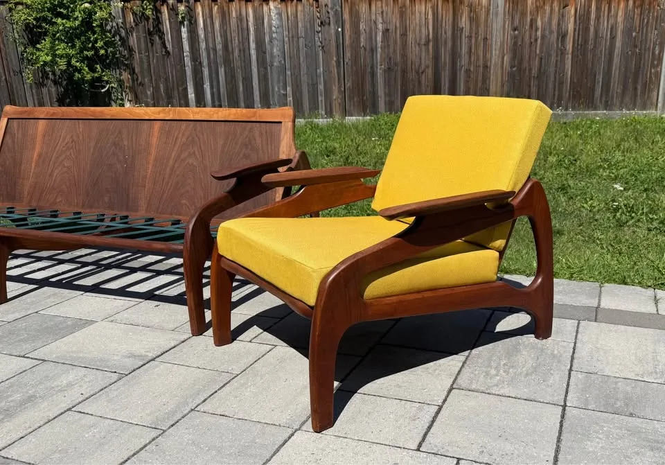 Mcm teak 1 sofa  and2 chairs available image indicator(10)