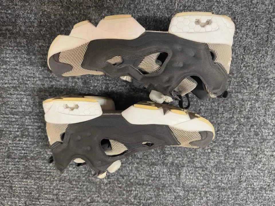 Reebok Pumpfury Black & Grey Size US 9 image indicator(6)