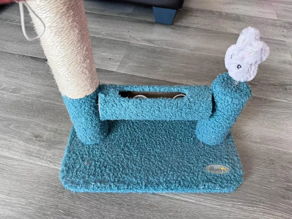 PawHut Cat Tree with Removable Bed Scratching Post image indicator(3)