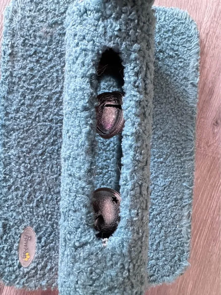 PawHut Cat Tree with Removable Bed Scratching Post image indicator(5)