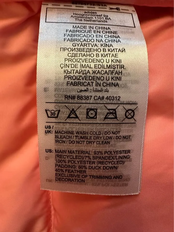 Adidas Red Velvet Down Vest Size S ( Can fit up to size M ) image indicator(6)