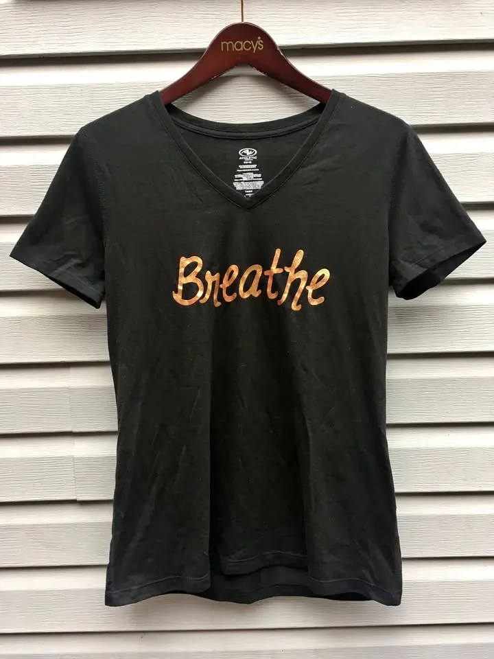 Athletic Works Breathe T-Shirt Size M (8-10) - Like New thumbnail