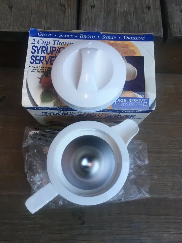 2 Cup Thermal Syrup/Gravy Server - 16 oz. - New image indicator(5)