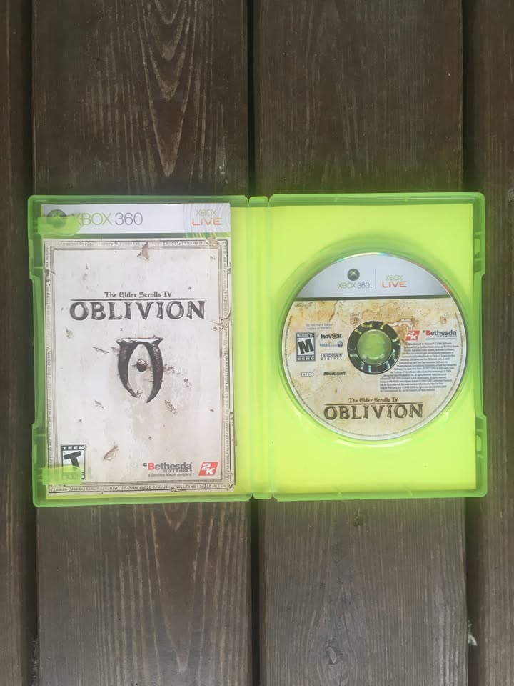 Elder Scrolls IV: Oblivion Complete - Xbox 360 - photo 2