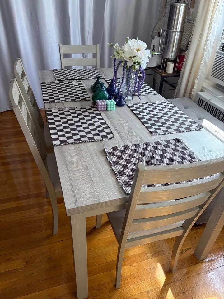 Gray Oak Dining Set image indicator(2)