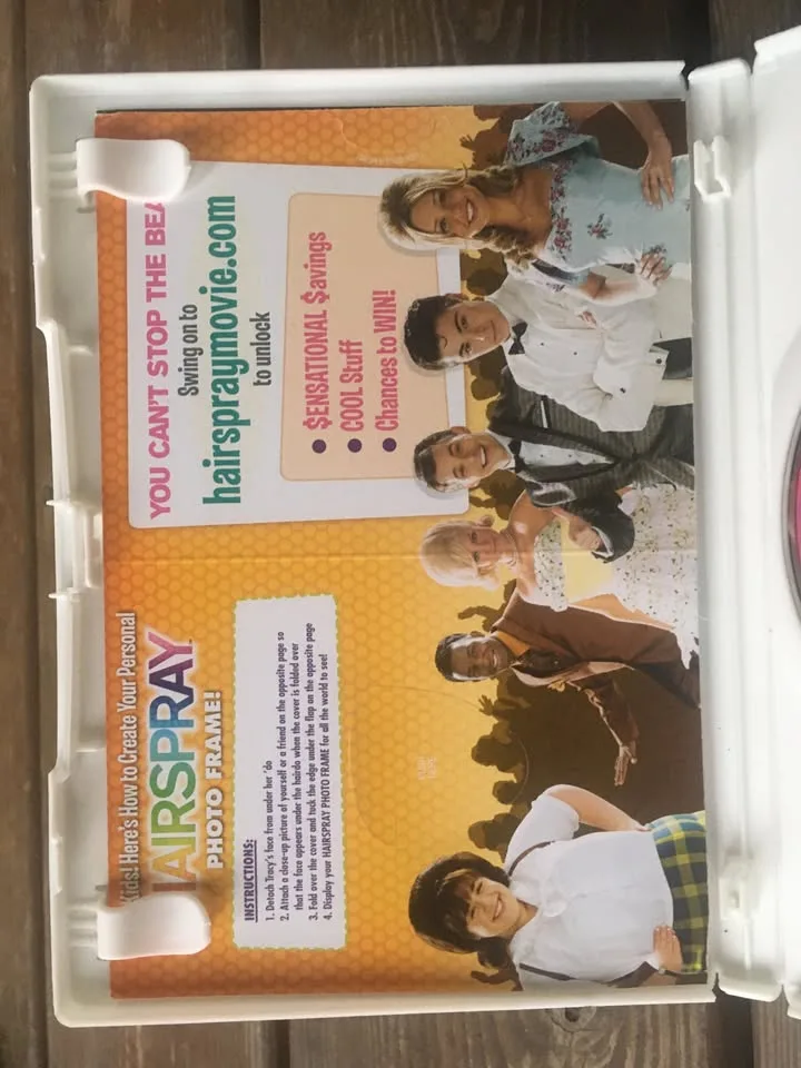 Hairspray Fullscreen DVD - Travolta, Pfeiffer, Efron image indicator(3)