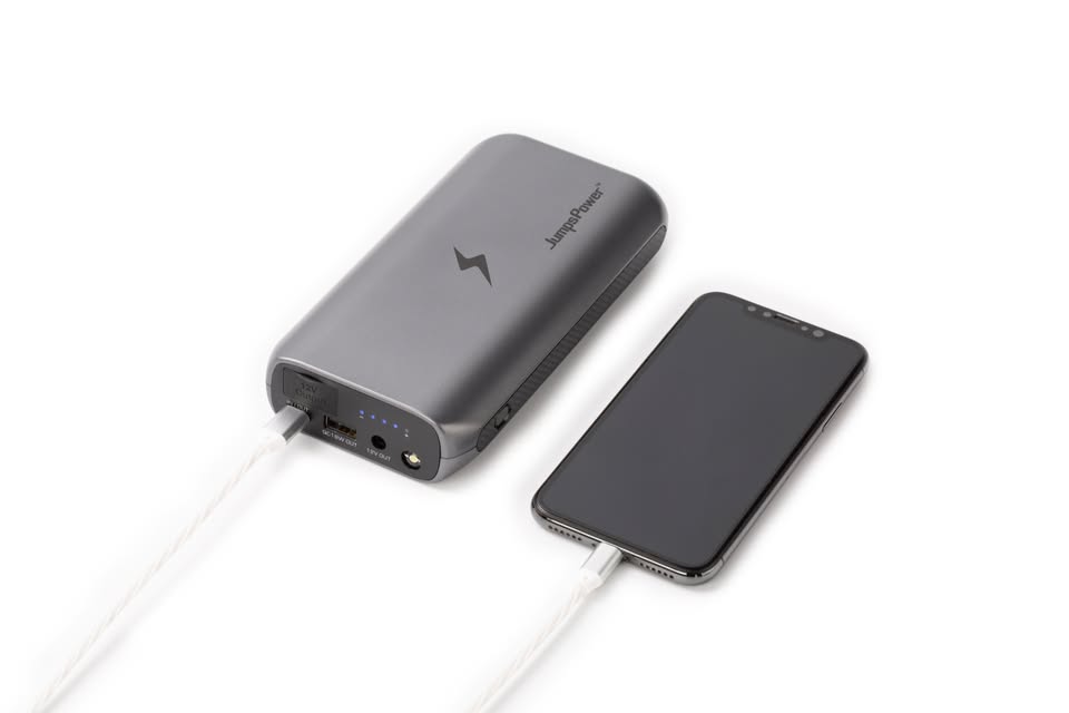 2000A JumpsPower Car Jump Starter Wireless Charge - photo 2